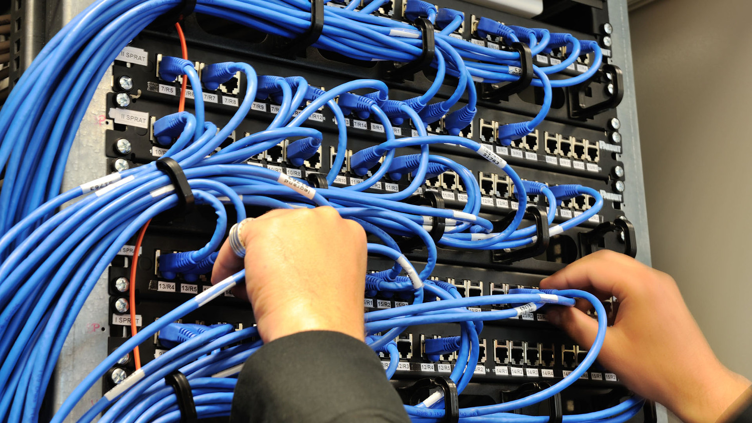 подраздел "Сети связи"